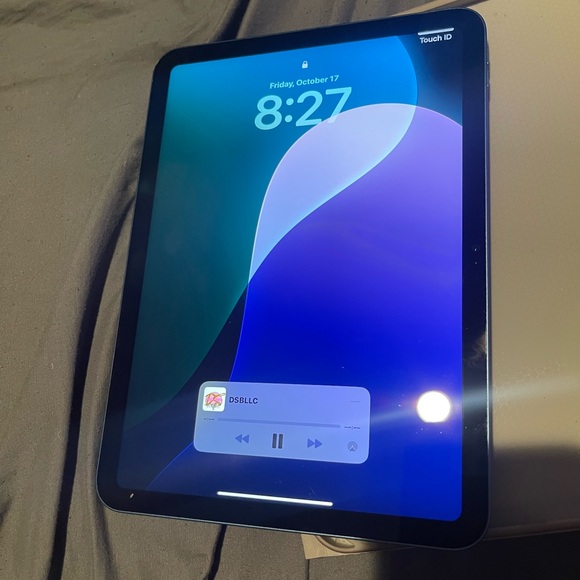 iPad 10 Gen with Touch ID - Navy Blue